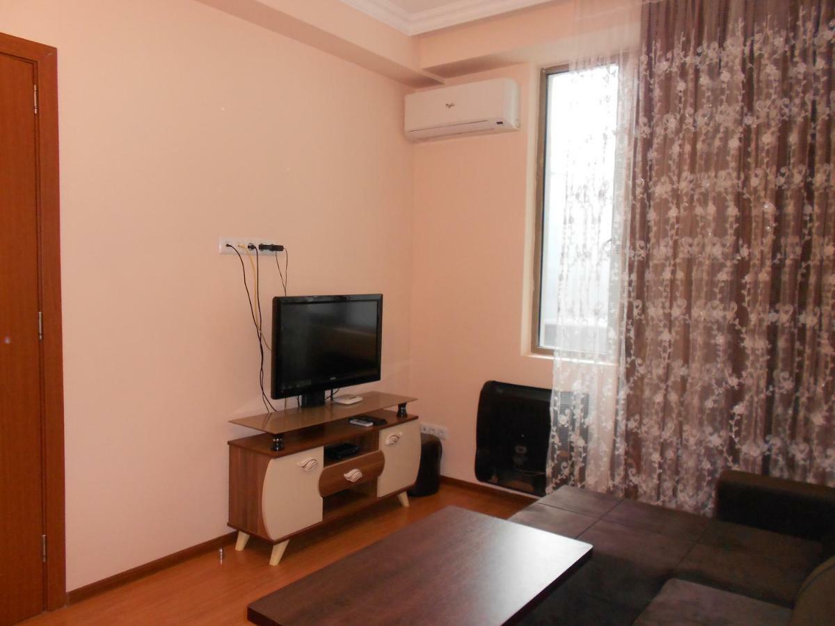 Two Bedroom Apartment Subtropic City Batumi Luaran gambar